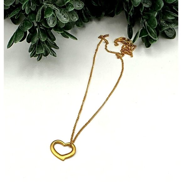 Gold-Tone Open Heart Pendant Necklace On Fine Chain - Picture 2 of 4